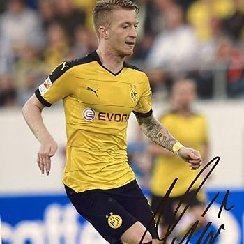 セール中…マルコ・ロイス直筆サイン入り超大型写真…Marco Reus… セール中…マルコ・ロイス直筆サイン入りた超大型写真… マルコ